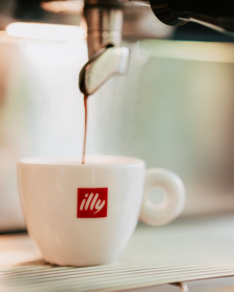Mode – Zucchero e Cose: Espresso in tazzina illy