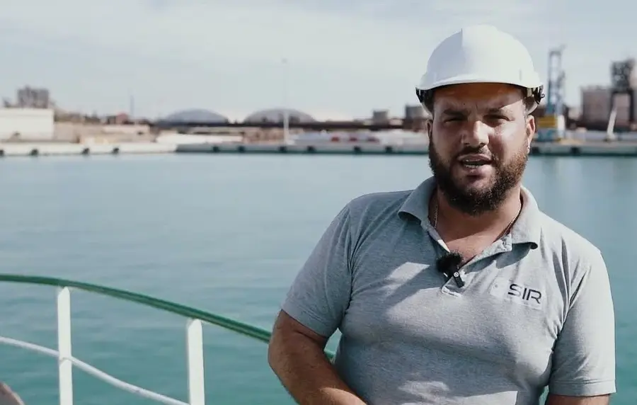 SIR, corporate video: intervista a bordo